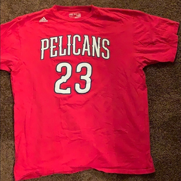 los pelicans shirt